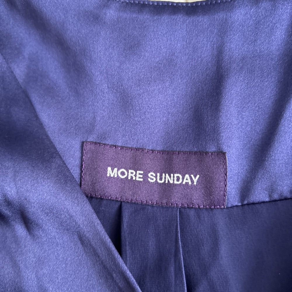 More Sunday Top‎ Womens S Navy Silk Satin Cap Sleeve Office Siren Romantic Y2K - Picture 6 of 11